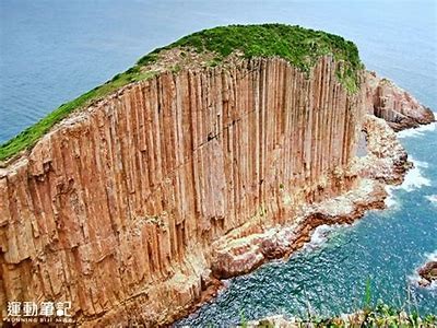 “探索海角天崖社区的美丽与和谐生活”